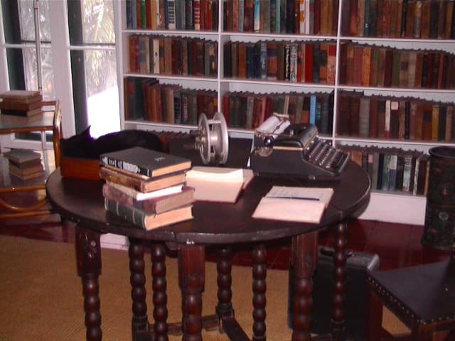 The Hemingway Home and Museum in Key West, Florida is home to his personal effects and 40-50 polydactyl cats.