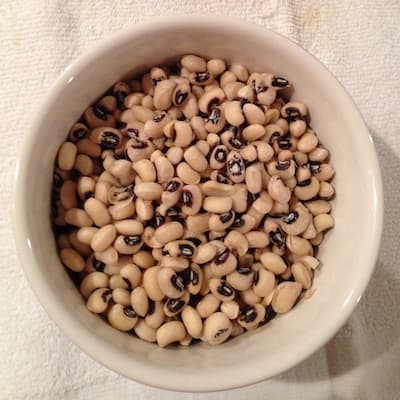 Called Southern peas, these legumes fix nitrogen in the soil, just like soy beans or clover.