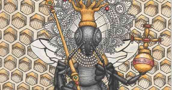 Queen Bee as Queen Elizabeth (Kat Dreibelbis)