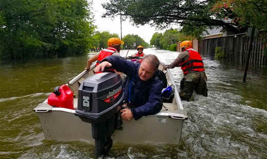 Thousands of volunteers from north Texas and surrounding states showed up with their boats to help rescue stranded homeowners.