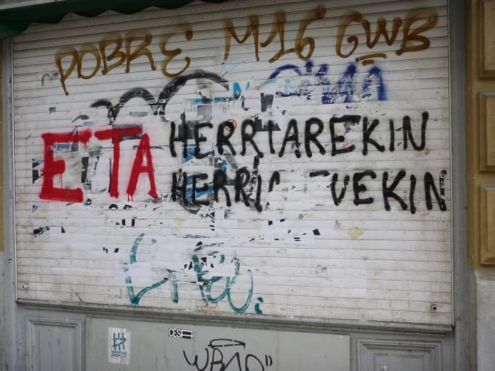 Starting in 1959, the group Euskadi Ta Askatasuna (Eta) carried on a sometimes violent campaign for Basque independence. Eta abandonned its fight in 2017.
