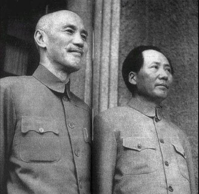 Photo of Chiang Kai-shek (left) and Mao Zedong (right); the two major leaders of the Chinese Civil War.