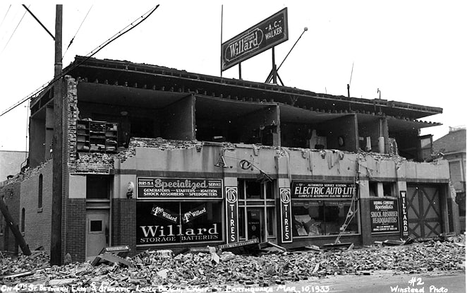 "On 4th St. between Elm & Atlantic, Long Beach, Calif. - #2 Winstead Photo" (J. B. Macelwane archives, Saint Louis University)