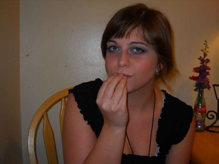 "Food" and "Eat": Touch four fingers to the thumb and then touch your lips.