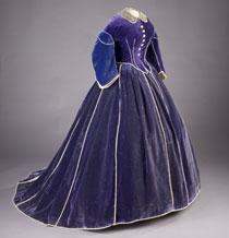 Dress made for Mrs. Lincoln by Elizabeth Keckley. Dress is part of the Smithsonian's First Ladies Collection