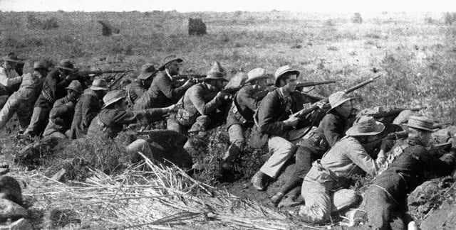 Although the British were superior in number, trench warfare and modern weaponry reduced their effectiveness. This type of warfare was a prelude to what would happen in World War I fourteen years later.
