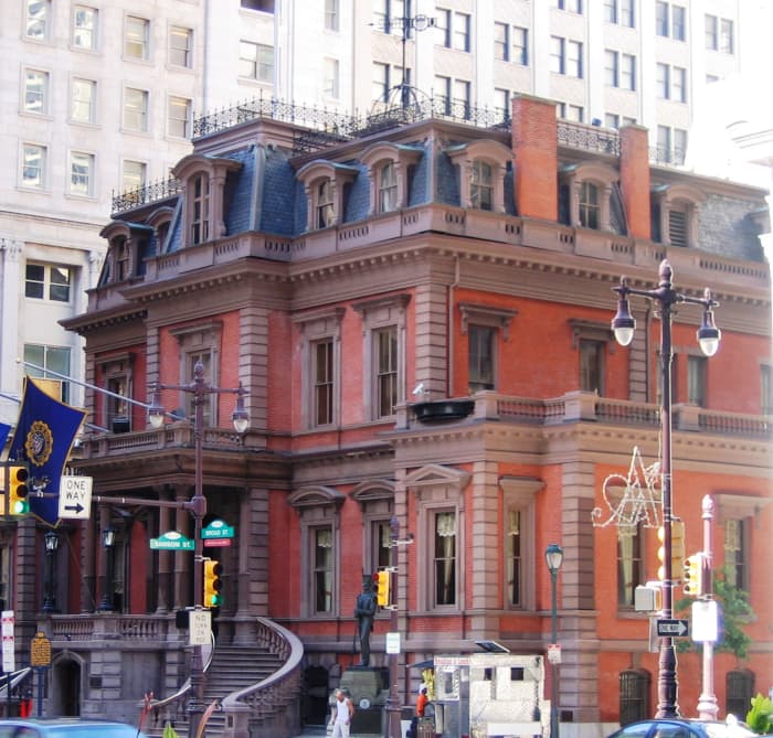 The Vidocq Society meets monthly at The Union League of Philadelphia to help law enforcement solve murders and cold cases. The group has helped solve about 300 cases.