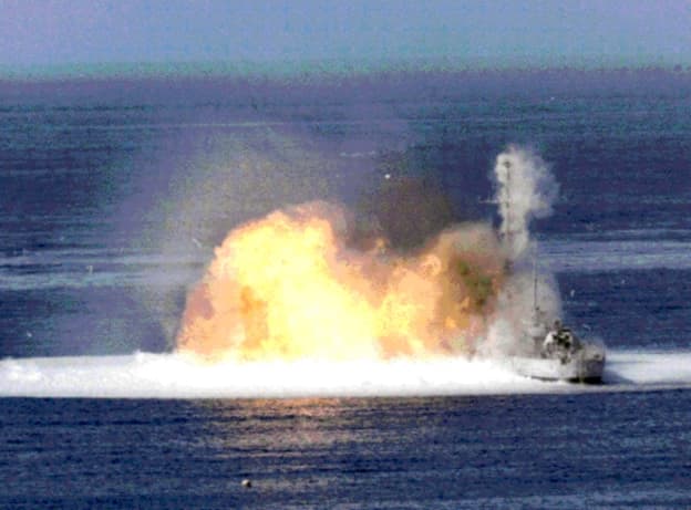 The sinking of US target ship USS McNulty by FAE, November 16, 1972. Image courtesy Wikimedia Commons.