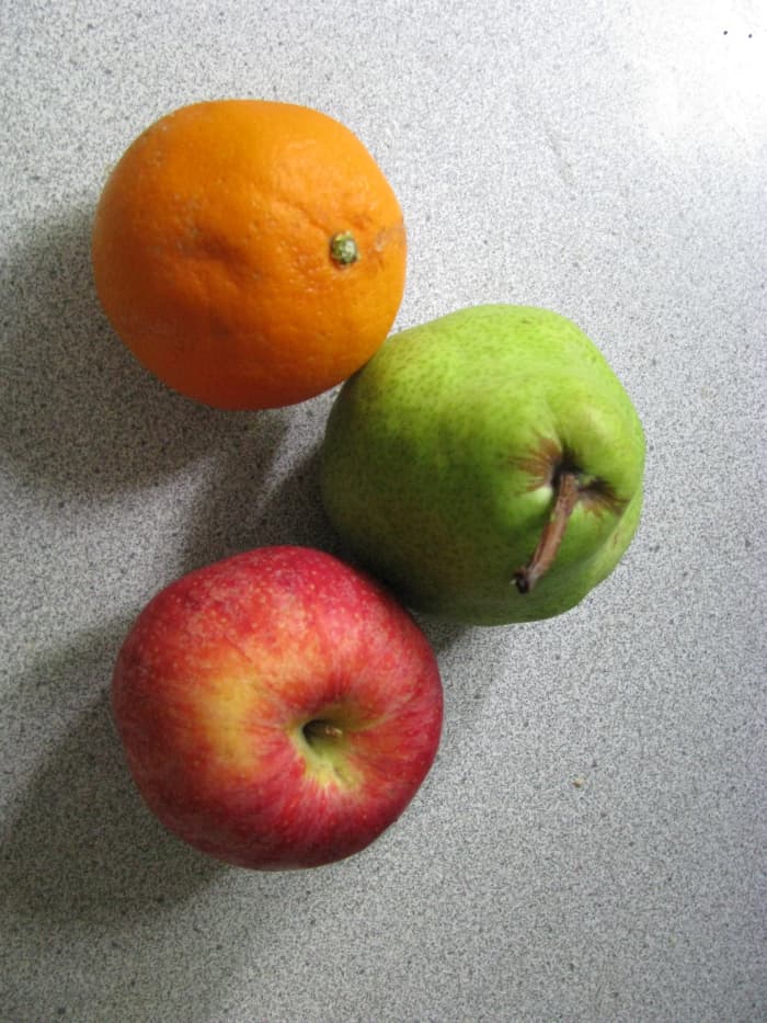 Which of these fruits can be kept in a cool dry place instead of the fridge? Find out!