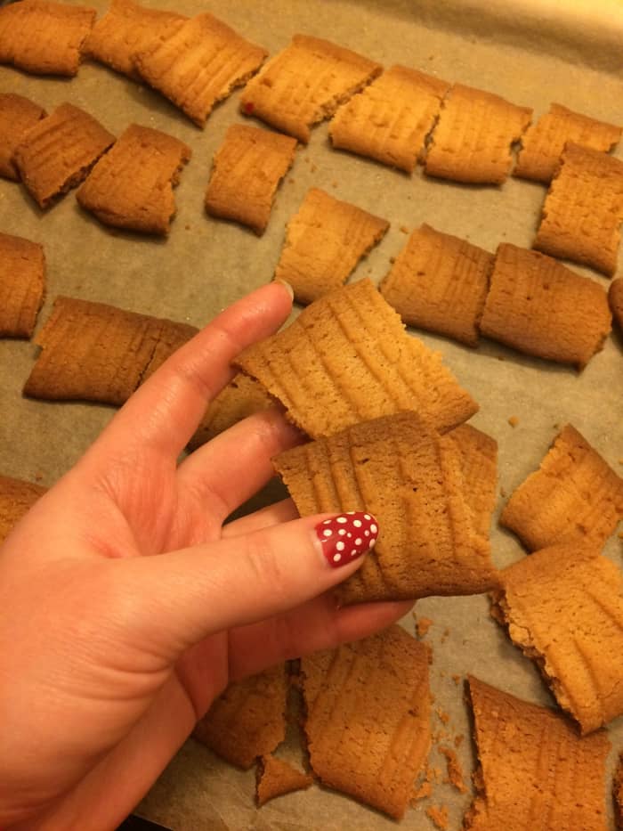 If you wait too long to cut the cookies, they'll need to be broken in less neat pieces instead. Not as pretty, but equally delicious!