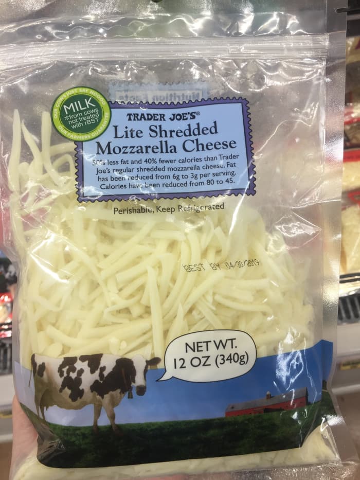 This low-fat, low-calorie shredded cheese is a great choice for those with high cholesterol who don't want to give up on dairy just yet.