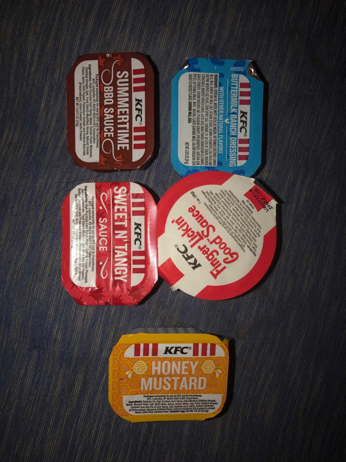 Review of Every KFC Sauce - Delishably