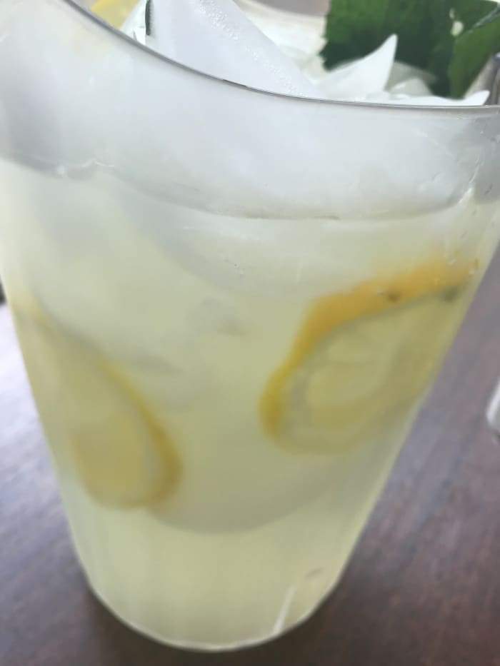 The Best Fresh, Homemade Lemonade Ever: Seriously addictive and perfect for hot summer days, this homemade lemonade is about the best thing you've ever had!