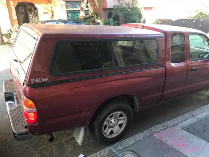 Here is an 89 to 94 Toyota shell on a Tacoma-you can see it fits the bed, but sits lower since the cab heights were different between those body styles.