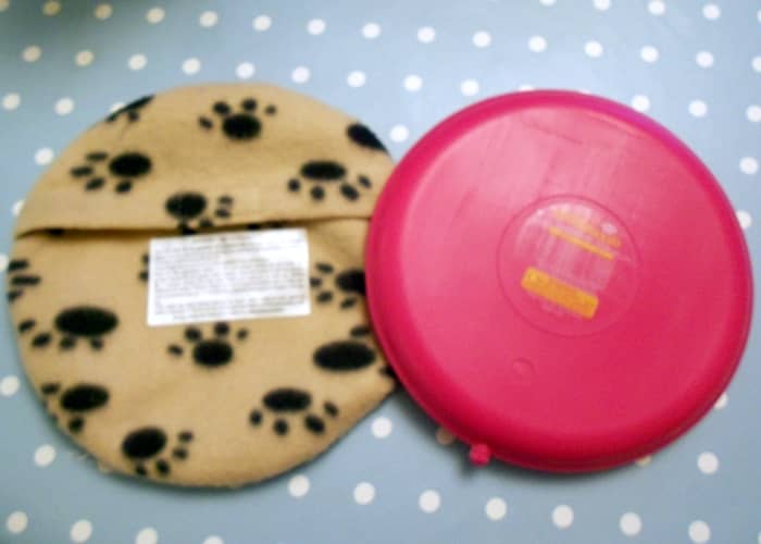 This microwaveable heating pad was used for my elderly Jack Russell who had joint and mobility problems.