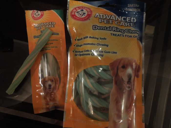 Best Dental Treats for Dogs Greenies, Milk Bones, and Other Treats