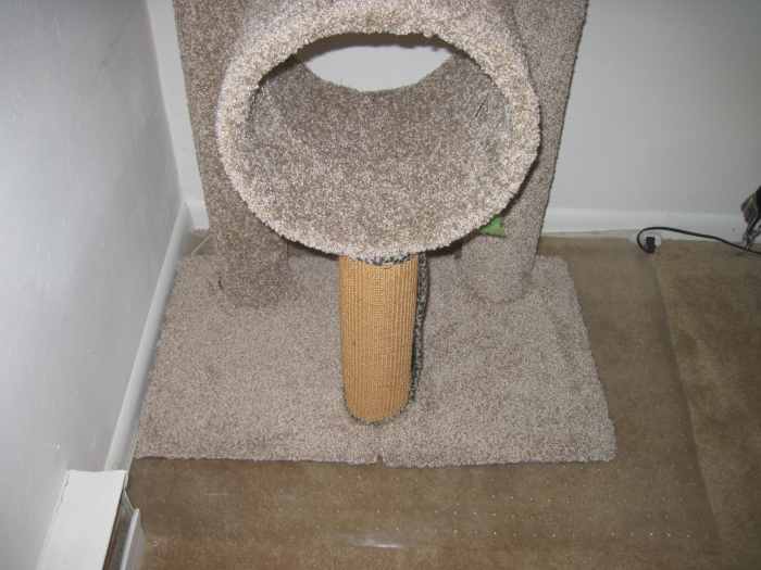 How to ReCarpet Your Cat Tower PetHelpful