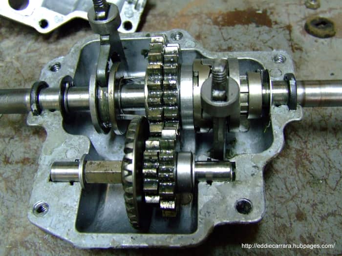 View inside the Honda Harmony 215 transmission with no grease. It is very well constructed and I found very little wear after 16 years of use.