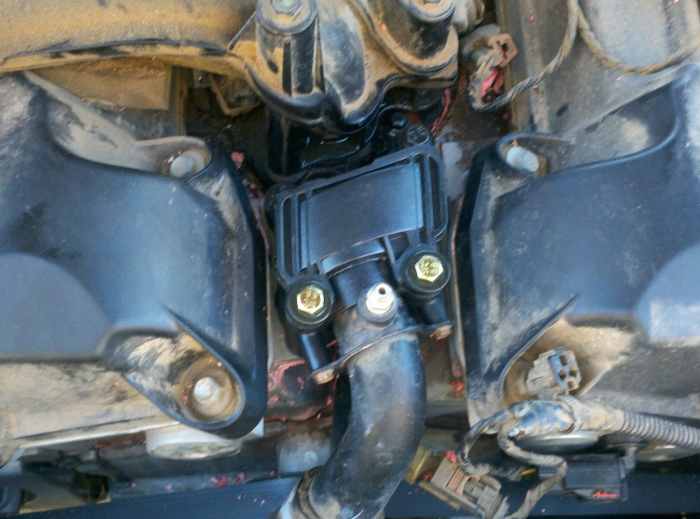 How to Replace a Water Coolant Outlet on a Dodge Charger (20062009