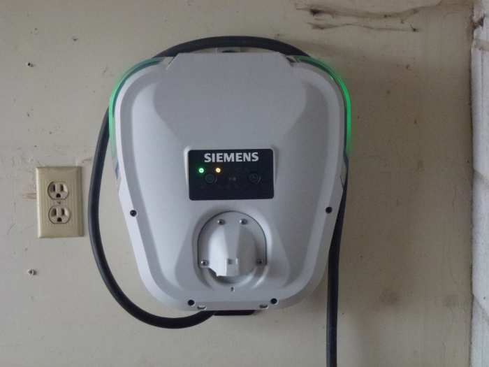 2014 Chevy Volt Review AxleAddict