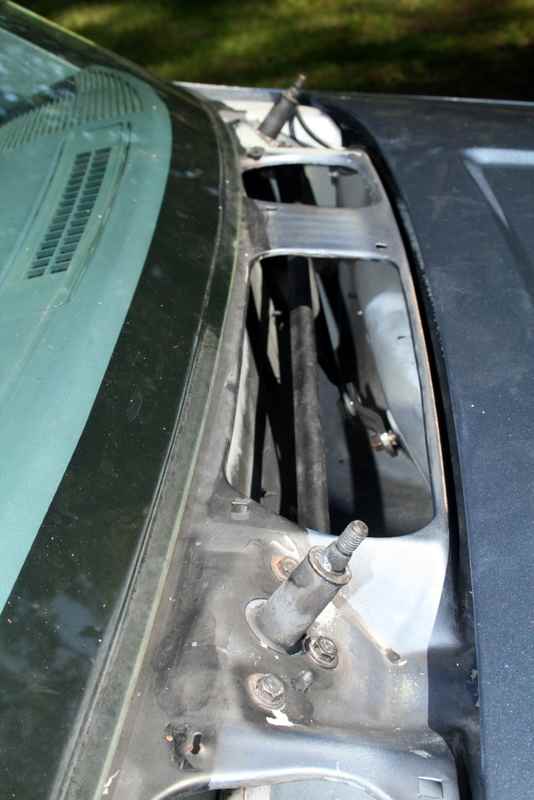 How to Replace Chrysler Wiper Bushings AxleAddict