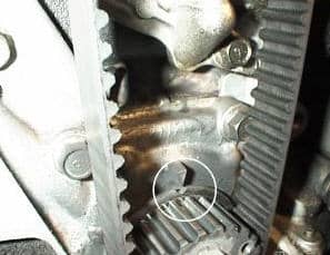 Timing notch at lower crankshaft