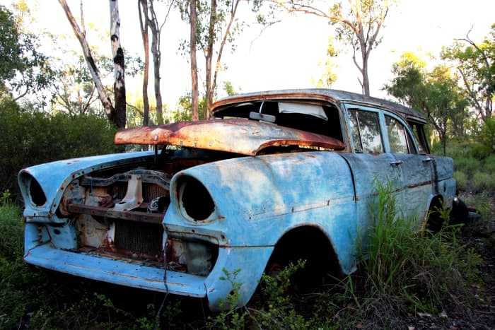 While this could be just what you want, it will take a little work to make it driveable. Scammers might list it as "good condition", though.