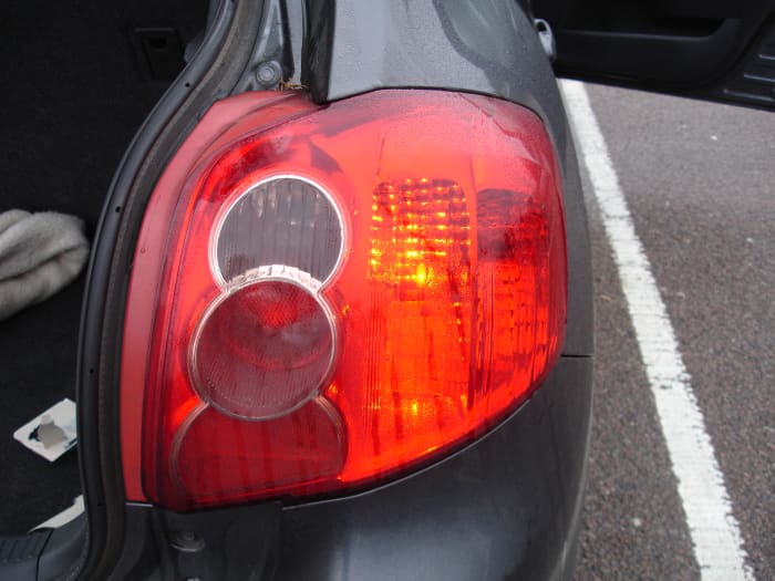 How to Replace a Tail Light Bulb on Toyota Auris AxleAddict How to Replace a Tail Light Bulb on Toyota Auris AxleAddict