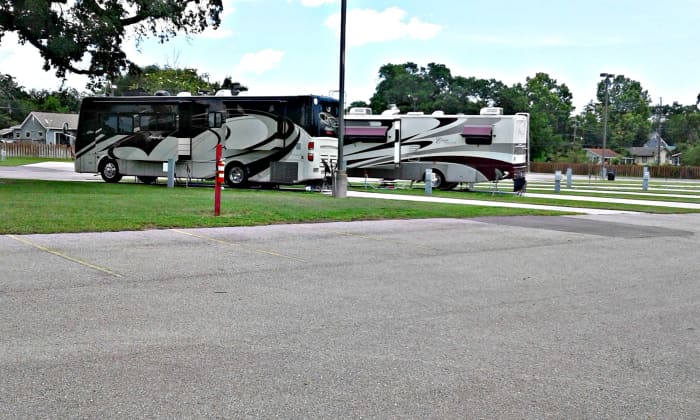 Many casinos are located in small towns and have huge parking lots where they often allow RV travelers to stay overnight at little or no cost.