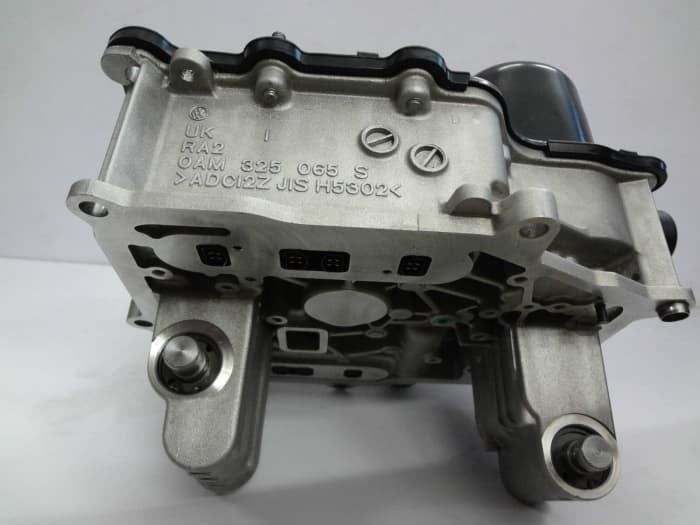 The control module for the DQ200 7 speed DSG has a number of components that need to be correctly configured in order to fit back into the transmission.