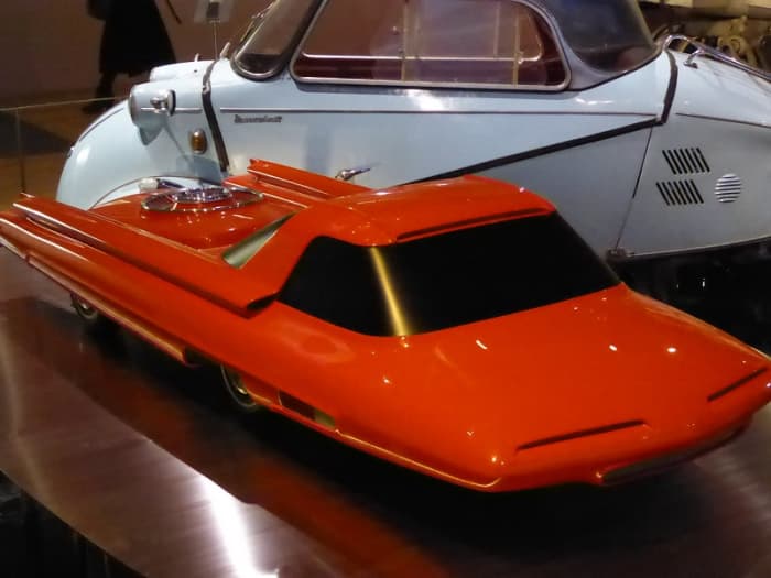 Ford Nucleon Concept Car (Model). Image by Frances Spiegel 2019 with permission from V&A Museum. All rights reserved.