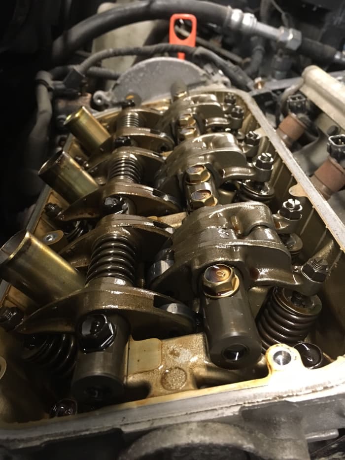 This engine was maintained properly and the oil was changed every 5000 miles. Engine miles were 110,000