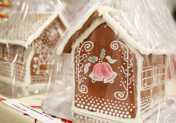 I brought home a delightfully decorated gingerbread house from a Christmas bazaar. Hurrying to get to my afternoon job, I placed the decorated house on a bookshelf. When I came home, it was smashed to bits, but still inside the clear bag.