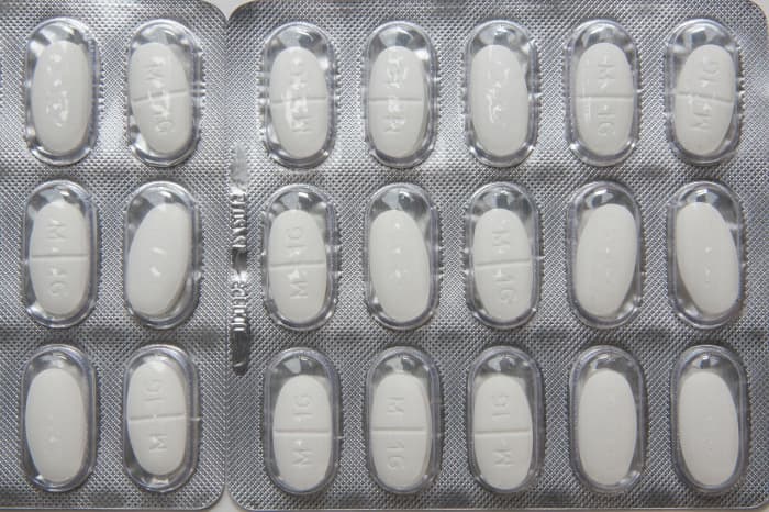 Blister packs seal each tablet individually. This heightens the chance that most pills won't be corrupted when exposed to a disaster event.
