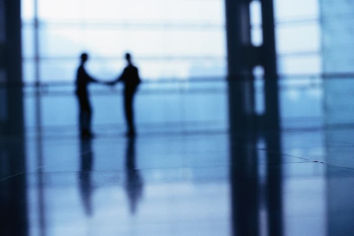 When it comes time to give the final handshake goodbye, you'll know that you've done your best to leave your former employer in a professional and ethical manner.