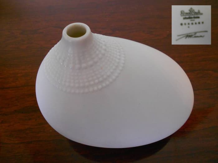 I sold this Rosenthal Studio Linie Pollo Vase for £41 on eBay. Not a bad return on 50 pence!