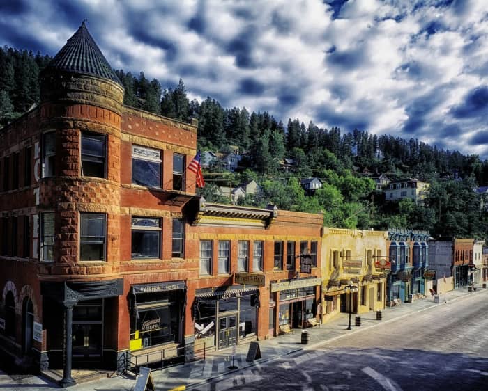 South Dakota's landscape, low cost of living, and nonexistent state income tax make it a great destination for retirees.