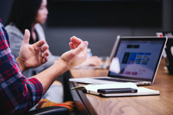 People who use hand gestures are seen as warmer and more energetic: Hand gestures and other non-verbal communication should be congruent, matching what is being said.