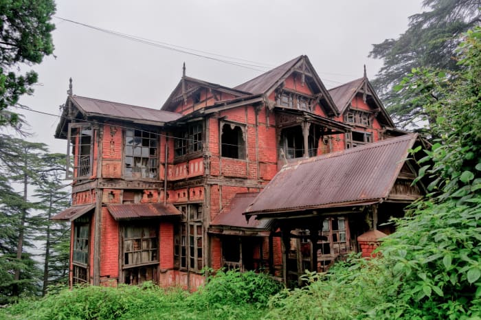 Are you trying to sell your home but not having any success? There are five reasons why a house or condo might fail to sell and become an expired listing.