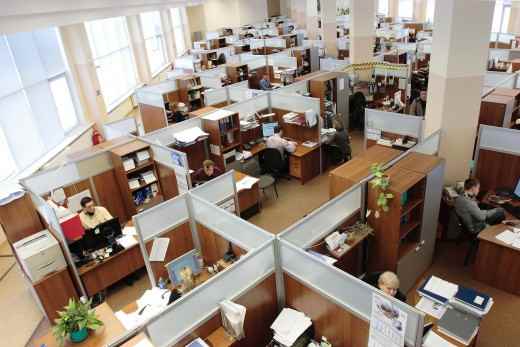 Giving clear, relevant feedback to your staff will not only improve workplace performance, it will also increase an employee's job satisfaction.