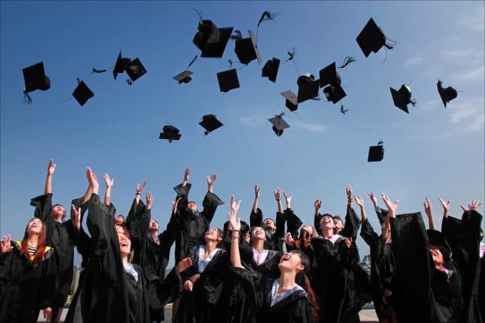 You've just graduated and don't need your college reports anymore. You might as well utilize them to make some extra income.