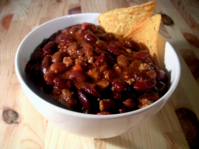 You may often find other auction goers, having a bowl of this while enjoying the show!