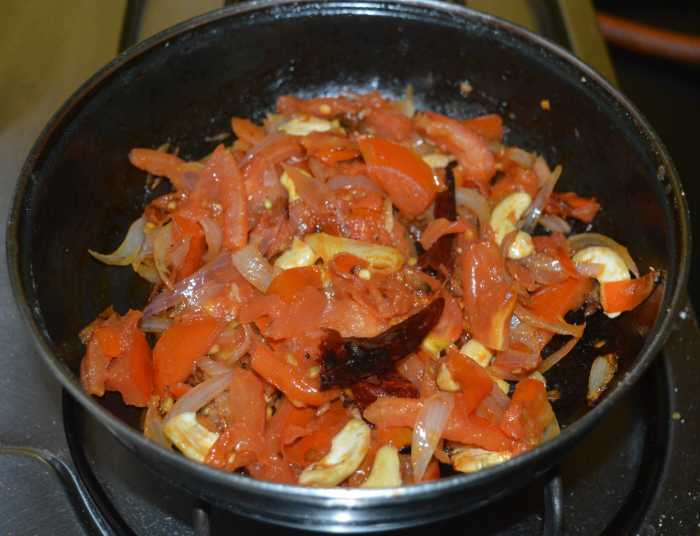 Add jaggery powder and tamarind pulp or soaked tamarind. Mix well.