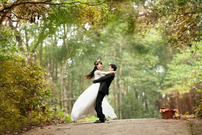 One symptom of falling in love can be thinking ahead, daydreaming of future times with your loved one. This might going on vacation with them, living together, getting married, or having children. Daydreaming about a future together is not unusual