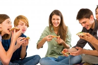 You may not be a social butterfly but that should not stop you from hanging out with your close friends.
