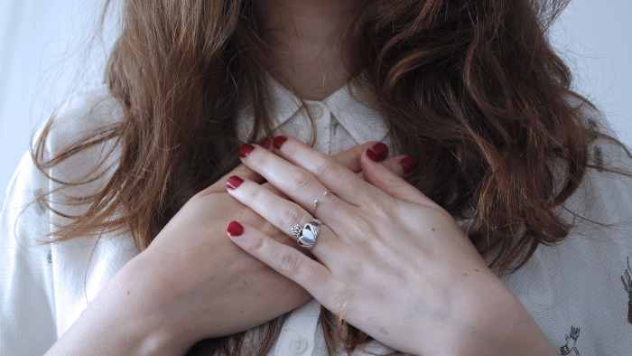 When your heart is ready, manifest new love. Ask for the things that weren't met in your last relationship.