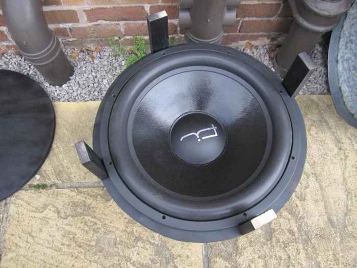 How to Make a DIY Cylinder Subwoofer (aka Sonosub) Spinditty