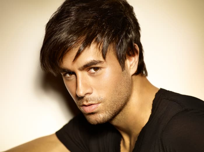 Enrique Iglesias is a world-renowned artist who makes amazing music that is as much fun to dance to as it is to listen to!