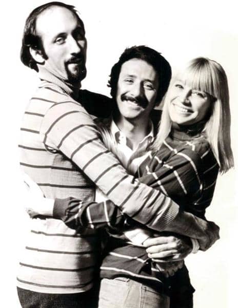 Photo of Peter, Paul and Mary from 1968