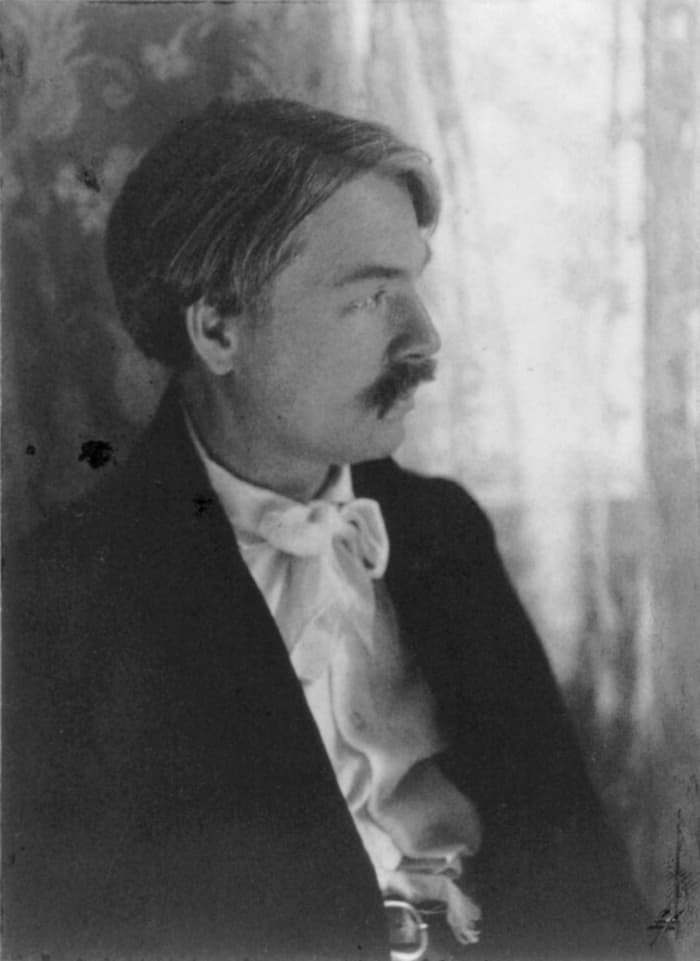 Photograph of Edward MacDowell (1860-1908) in 1906. This image is available from the United States Library of Congress's Prints.